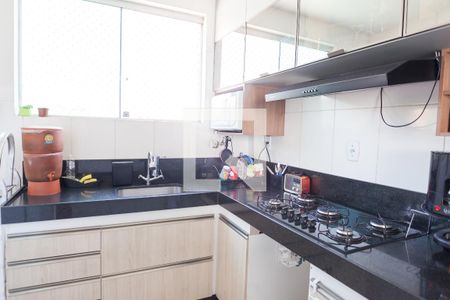 Apartamento à venda com 180m², 3 quartos e 2 vagas Apartamento à venda com 180m², 3 quartos e 2 vagasCozinha