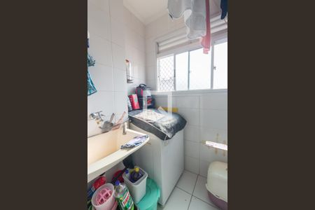 Apartamento para alugar com 45m², 2 quartos e 1 vaga Apartamento para alugar com 45m², 2 quartos e 1 vagaCozinha e Área de Serviço