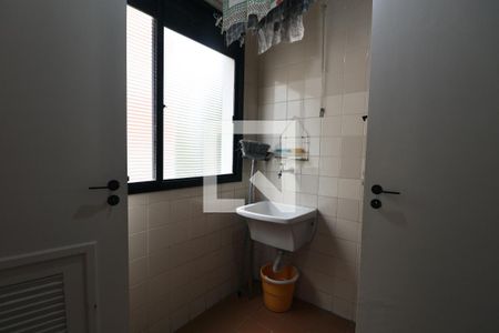 Apartamento para alugar com 106m², 4 quartos e 1 vagaÁrea de Serviço