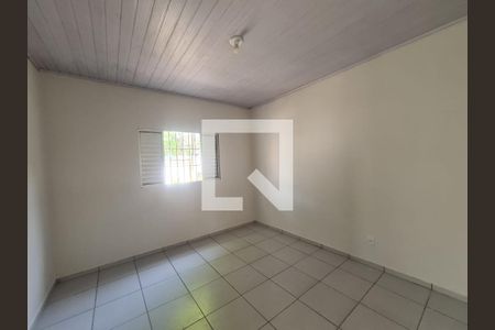 Sala/Quarto de casa para alugar com 1 quarto, 29m² em Jardim Munhoz, Guarulhos