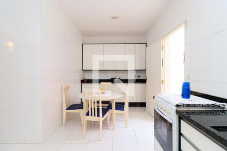 Casa à venda com 195m², 3 quartos e 4 vagasCozinha