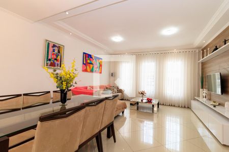 Sala de casa à venda com 3 quartos, 195m² em Vila Gustavo, São Paulo