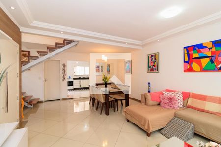 Sala de casa à venda com 3 quartos, 195m² em Vila Gustavo, São Paulo