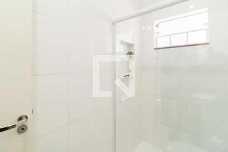 Casa à venda com 195m², 3 quartos e 4 vagasBanheiro da Suíte 1