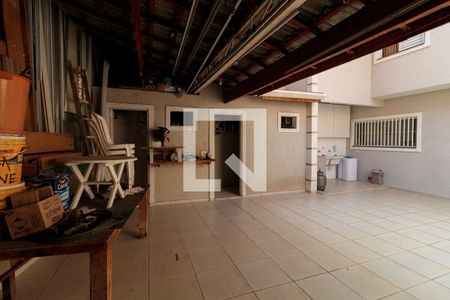 Casa à venda com 195m², 3 quartos e 4 vagasOutro