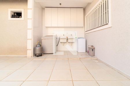 Casa à venda com 195m², 3 quartos e 4 vagasÁrea de Serviço