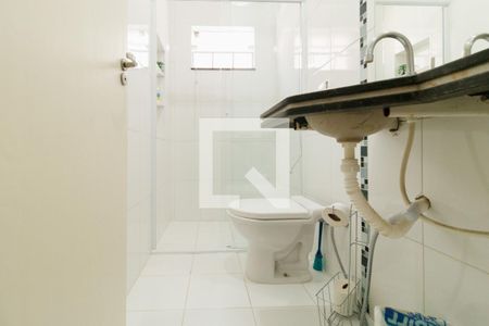 Casa à venda com 195m², 3 quartos e 4 vagasBanheiro da Suíte 1