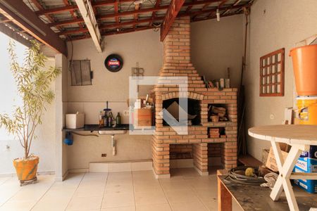 Casa à venda com 195m², 3 quartos e 4 vagasOutro