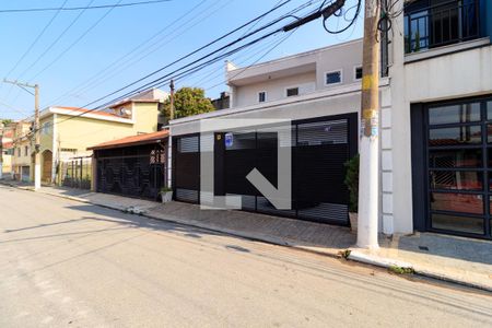 Casa à venda com 195m², 3 quartos e 4 vagasFachada