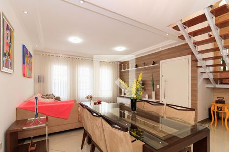 Sala de casa à venda com 3 quartos, 195m² em Vila Gustavo, São Paulo