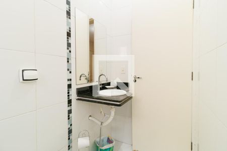 Casa à venda com 195m², 3 quartos e 4 vagasBanheiro da Suíte 1