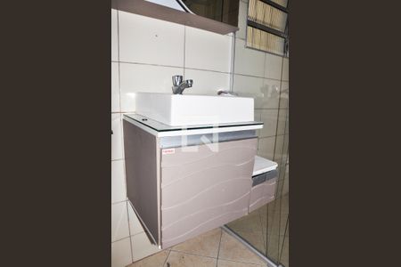 Casa para alugar com 132m², 2 quartos e 2 vagasBanheiro Social