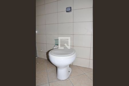 Casa para alugar com 132m², 2 quartos e 2 vagasBanheiro Social