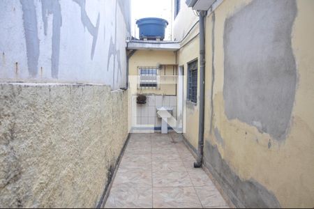 Casa para alugar com 132m², 2 quartos e 2 vagasQuintal