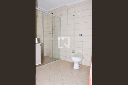 Casa para alugar com 132m², 2 quartos e 2 vagasBanheiro Social