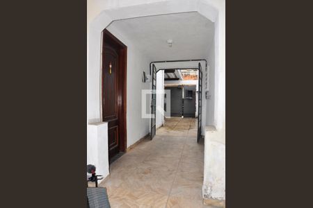 Casa para alugar com 132m², 2 quartos e 2 vagasHall de entrada
