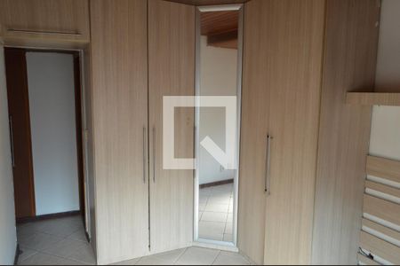 Casa de condomínio à venda com 75m², 3 quartos e 1 vagaSuíte