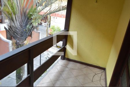 Casa de condomínio à venda com 75m², 3 quartos e 1 vagaVaranda 