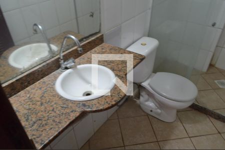 Casa de condomínio à venda com 75m², 3 quartos e 1 vagaBanheiro 