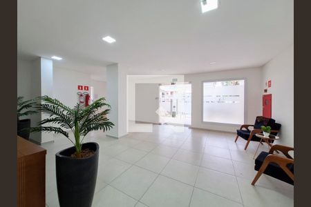 Apartamento à venda com 55m², 2 quartos e 2 vagasHall social