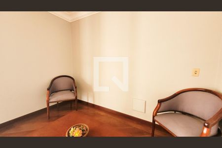 Apartamento à venda com 170m², 4 quartos e 2 vagas Apartamento à venda com 170m², 4 quartos e 2 vagasHall de entrada