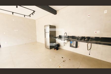 Apartamento à venda com 170m², 4 quartos e 2 vagas Apartamento à venda com 170m², 4 quartos e 2 vagasÁrea comum - Salão de festas
