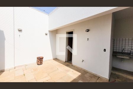 Apartamento à venda com 170m², 4 quartos e 2 vagas Apartamento à venda com 170m², 4 quartos e 2 vagasÁrea Gourmet