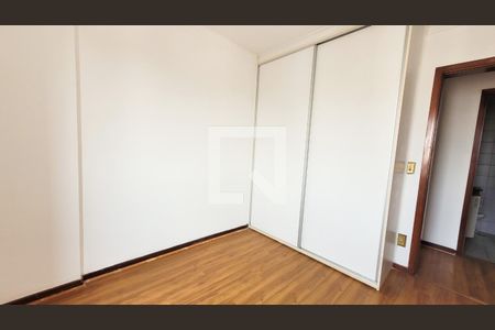 Apartamento à venda com 170m², 4 quartos e 2 vagas Apartamento à venda com 170m², 4 quartos e 2 vagasQuarto 2