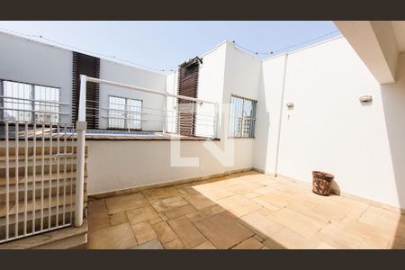 Apartamento à venda com 170m², 4 quartos e 2 vagas Apartamento à venda com 170m², 4 quartos e 2 vagasÁrea Gourmet