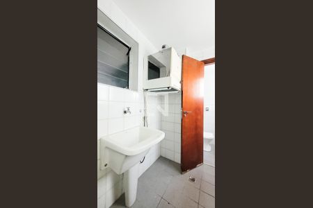 Apartamento à venda com 170m², 4 quartos e 2 vagas Apartamento à venda com 170m², 4 quartos e 2 vagasLavanderia