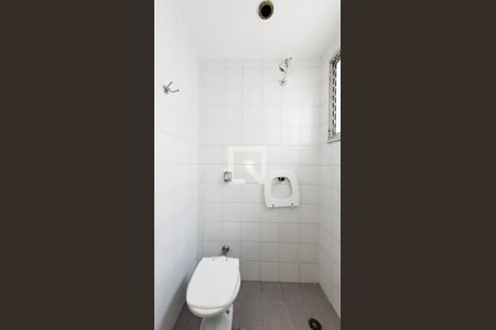 Apartamento à venda com 170m², 4 quartos e 2 vagas Apartamento à venda com 170m², 4 quartos e 2 vagasBanheiro Social