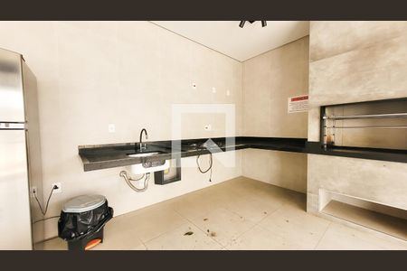 Apartamento à venda com 170m², 4 quartos e 2 vagas Apartamento à venda com 170m², 4 quartos e 2 vagasÁrea comum - Salão de festas