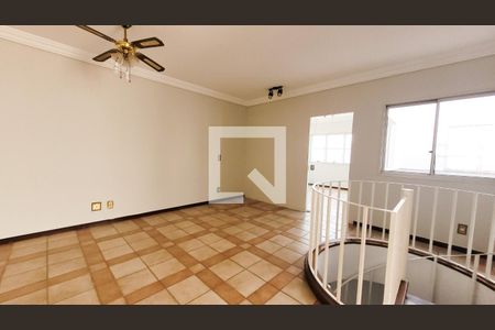 Apartamento à venda com 170m², 4 quartos e 2 vagas Apartamento à venda com 170m², 4 quartos e 2 vagasHall