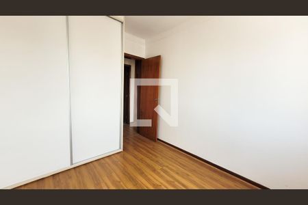 Apartamento à venda com 170m², 4 quartos e 2 vagas Apartamento à venda com 170m², 4 quartos e 2 vagasQuarto 2