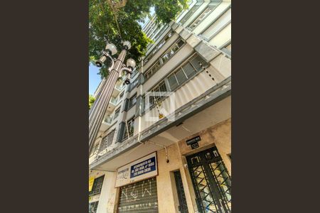 Apartamento para alugar com 63m², 2 quartos e sem vagaFachada