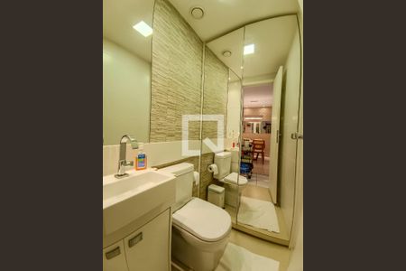 Apartamento à venda com 86m², 3 quartos e 1 vaga Apartamento à venda com 86m², 3 quartos e 1 vagaLavabo