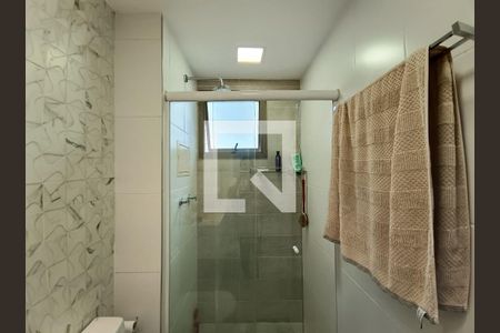 Apartamento à venda com 86m², 3 quartos e 1 vaga Apartamento à venda com 86m², 3 quartos e 1 vagaBanheiro da Suíte 1