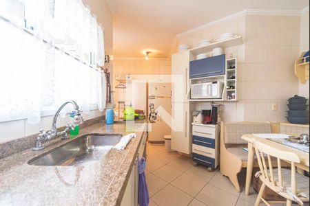 Apartamento à venda com 98m², 3 quartos e 2 vagasCozinha