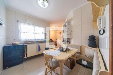 Apartamento à venda com 98m², 3 quartos e 2 vagasCozinha