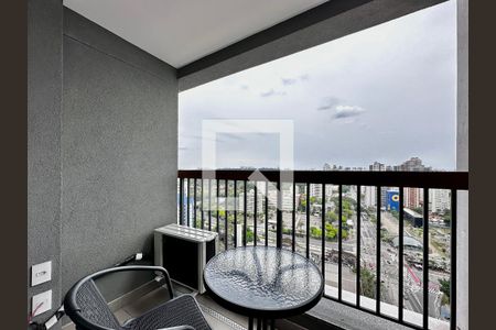 Apartamento à venda com 28m², 1 quarto e sem vagaSacada