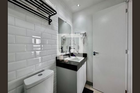 Apartamento à venda com 28m², 1 quarto e sem vagaBanheiro