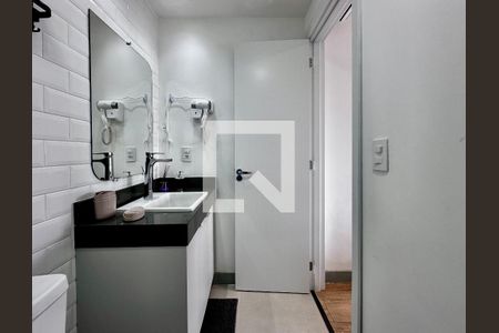 Apartamento à venda com 28m², 1 quarto e sem vagaBanheiro