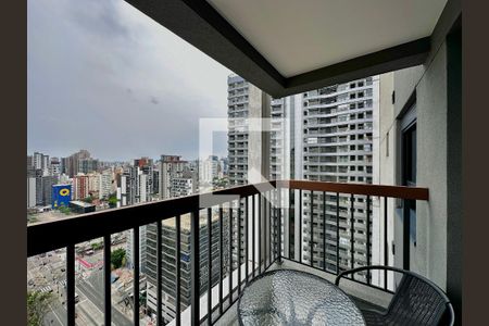 Apartamento à venda com 28m², 1 quarto e sem vagaSacada