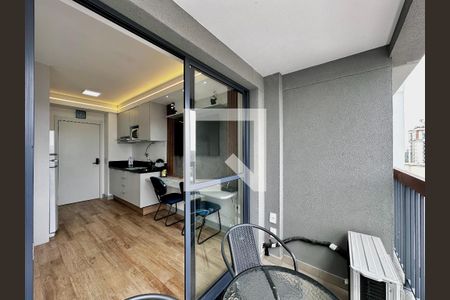 Apartamento à venda com 28m², 1 quarto e sem vagaSacada