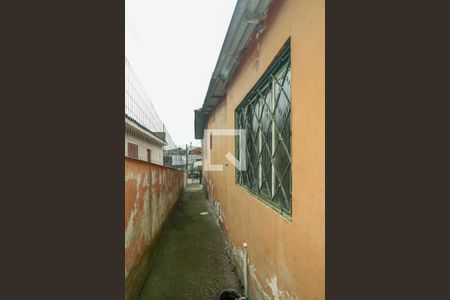 Casa à venda com 95m², 2 quartos e 1 vagaFachada lateral