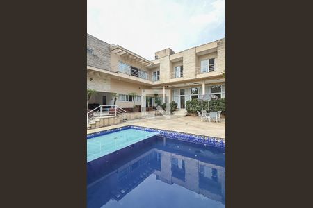 Casa à venda com 701m², 4 quartos e 5 vagasPiscina