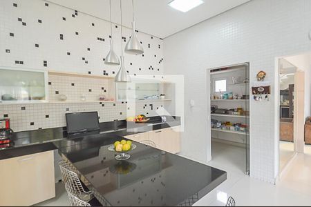 Casa à venda com 701m², 4 quartos e 5 vagasCozinha