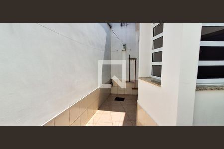 Casa à venda com 311m², 3 quartos e 3 vagas Casa à venda com 311m², 3 quartos e 3 vagasQuintal