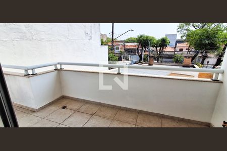 Casa à venda com 311m², 3 quartos e 3 vagas Casa à venda com 311m², 3 quartos e 3 vagasSacada Suíte 1