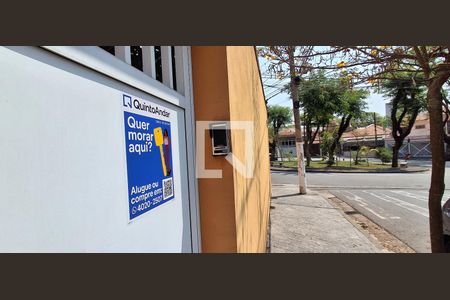 Casa à venda com 311m², 3 quartos e 3 vagas Casa à venda com 311m², 3 quartos e 3 vagasFachada